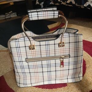 Plaid Grid Women’s Handbag With Faux Leather Strap